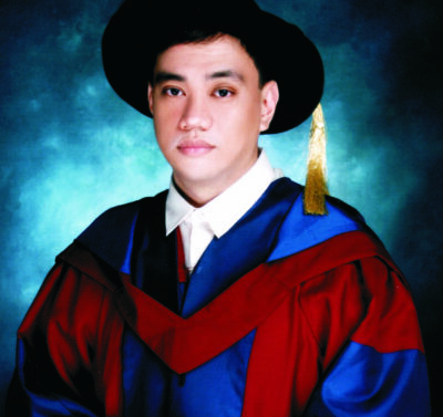 Dr. Edan Marquez